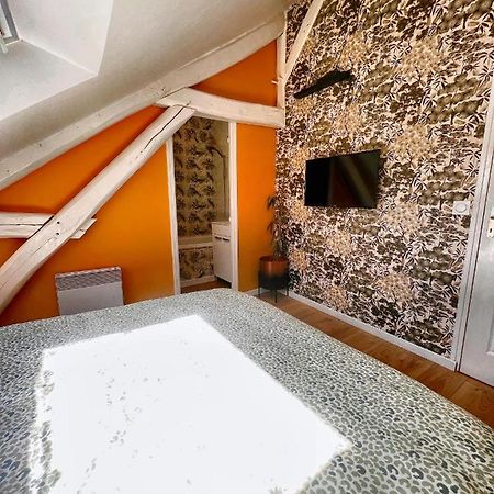 Appartement T2 Quartier Calme / Parking Gratuit Saint-Julien-les-Villas Esterno foto