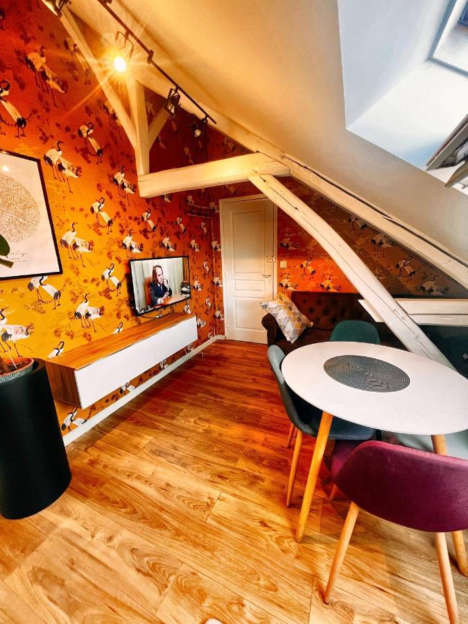 Appartement T2 Quartier Calme / Parking Gratuit Saint-Julien-les-Villas Esterno foto